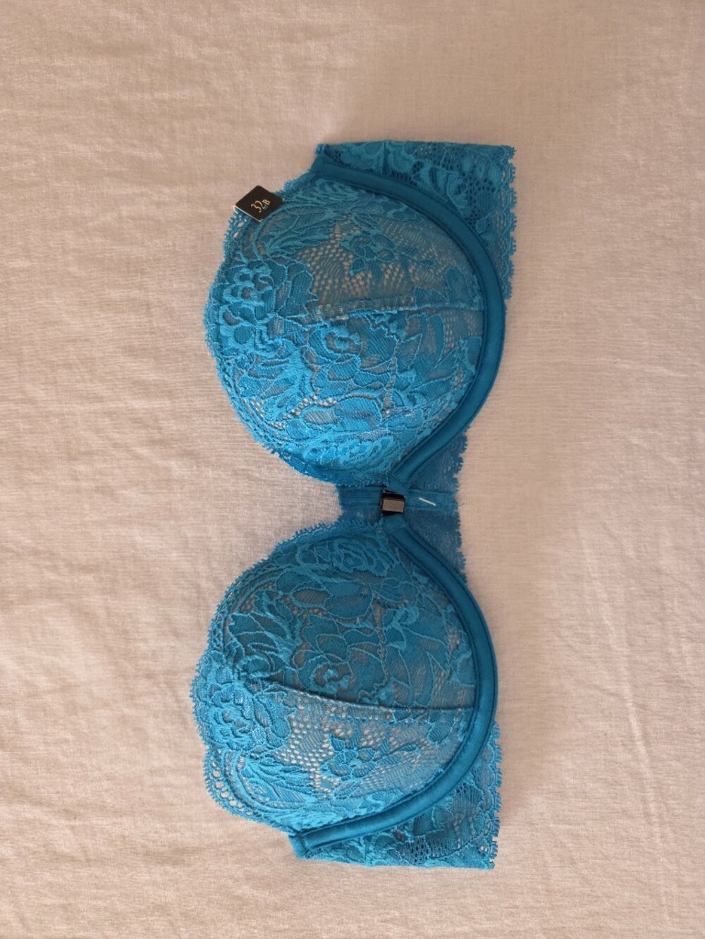 Victoria's Secret Turquoise Lace Underwire Bra